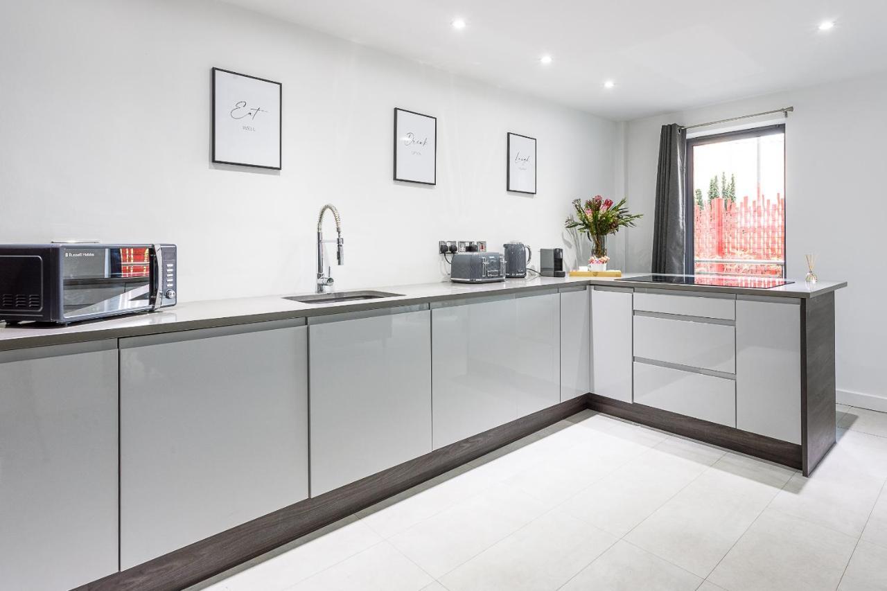 Boutique Quayside Apartment - Free Parking ニューカッスル・アポン・タイン エクステリア 写真