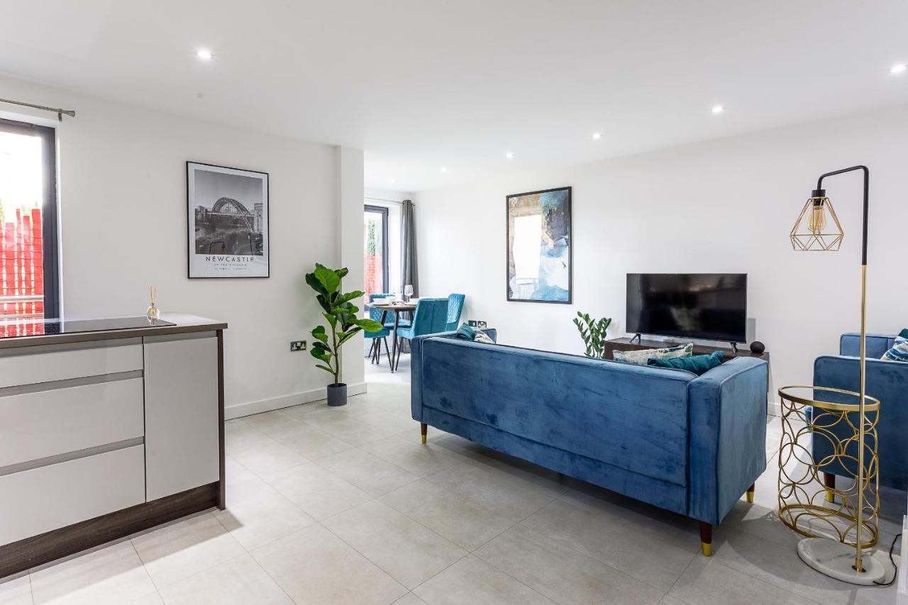 Boutique Quayside Apartment - Free Parking ニューカッスル・アポン・タイン エクステリア 写真